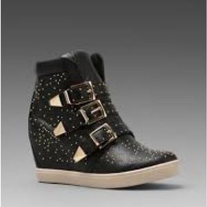 Jeckle Sneaker Wedge in Black Leather Size 7